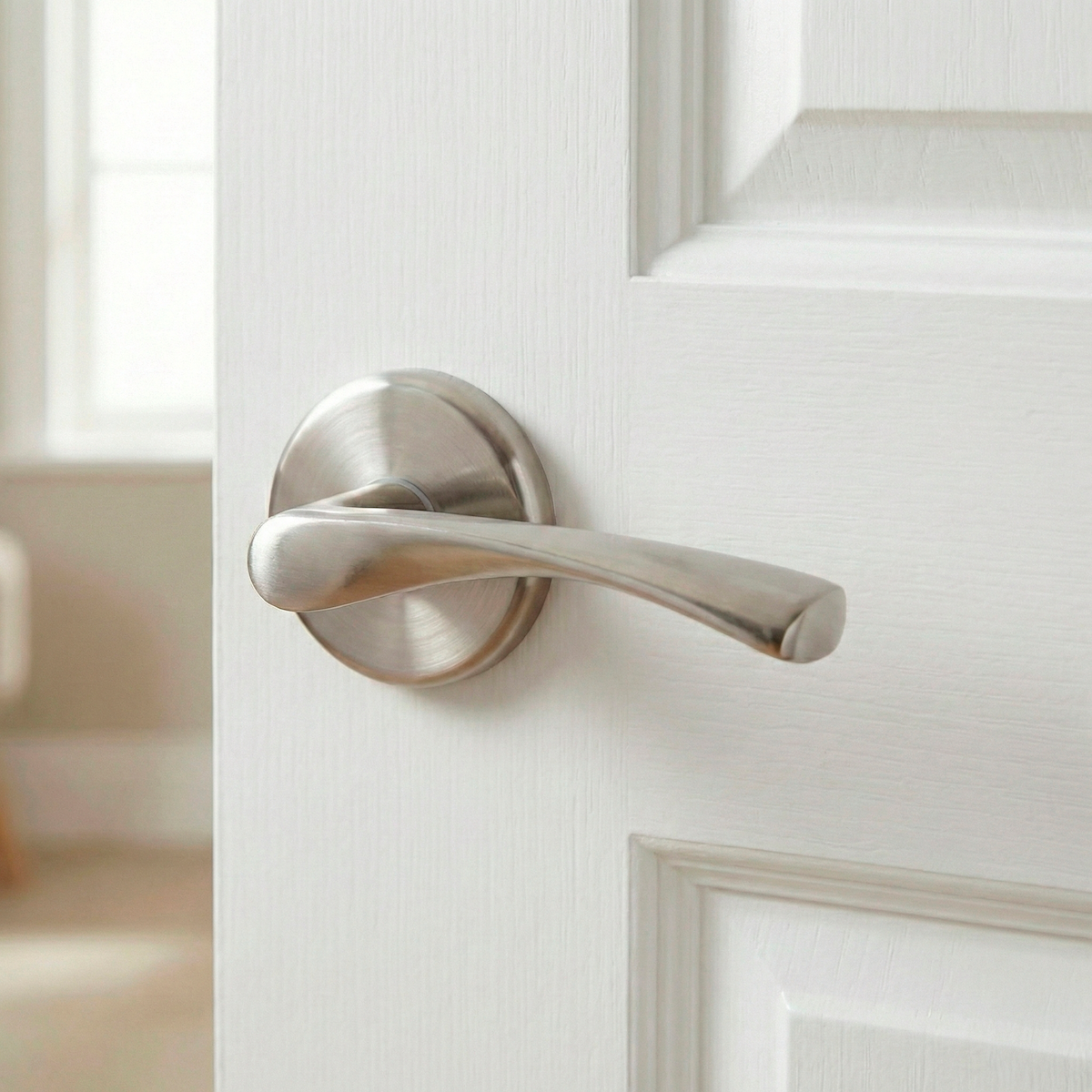 'ARI130' model aluminum door handle with escutcheon cover and round rose